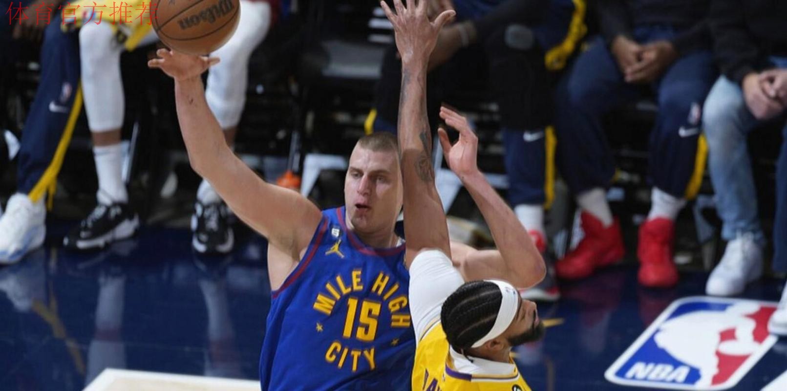 约基奇28+9+11超越篮球之神，穆雷34分超新星打铁，掘金8连斩黄蜂
